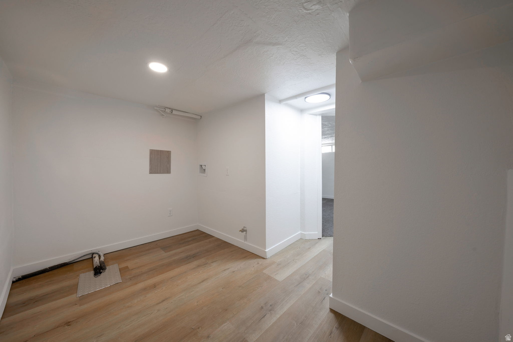 1680 W CLAYBOURNE AVE West Valley City, UT 84119