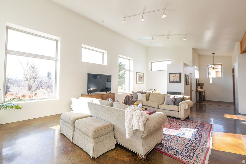 5001 E FAIRWAYS DR Eden, UT 84310