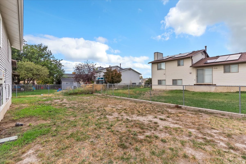 3826 W 5750 S Roy, UT 84067