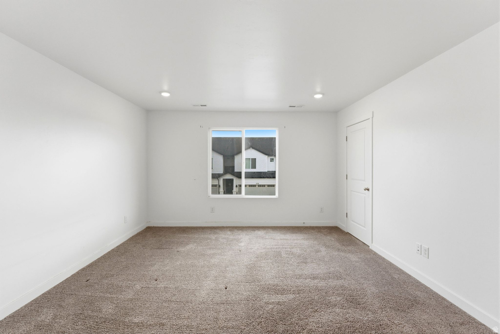 1721 E EAGLE VIEW LN Eagle Mountain, UT 84005