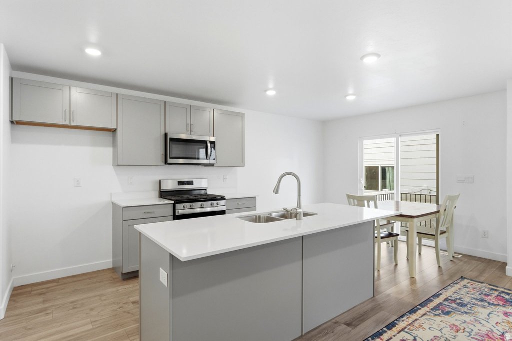 1721 E EAGLE VIEW LN Eagle Mountain, UT 84005