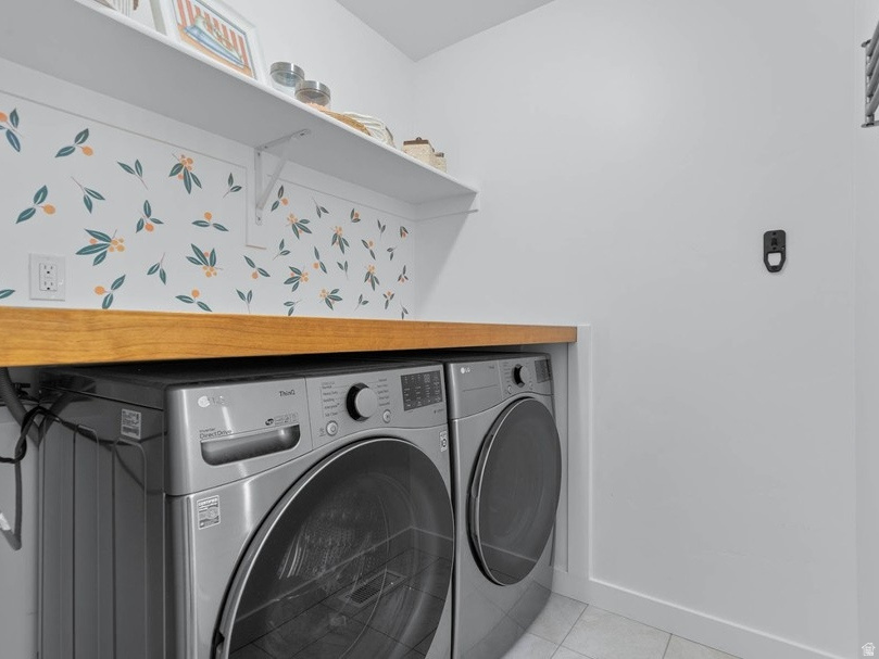 15297 S REINS WAY Bluffdale, UT 84065