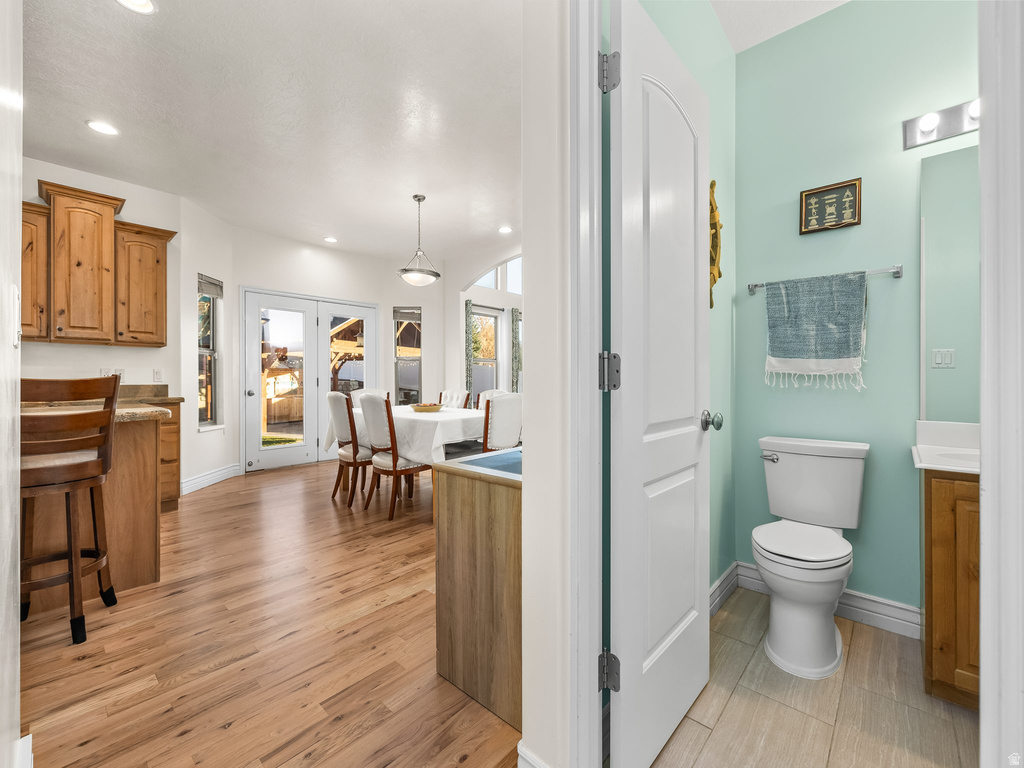 9242 N EMERALD LAKE CV Cedar Hills, UT 84062