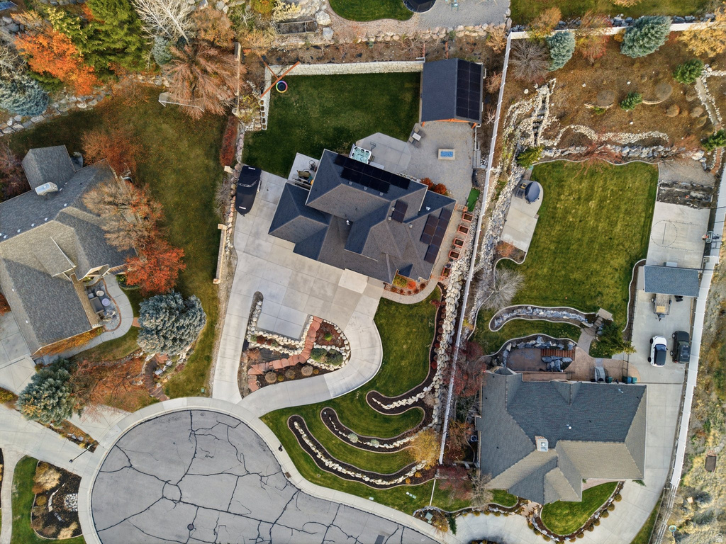 9242 N EMERALD LAKE CV Cedar Hills, UT 84062