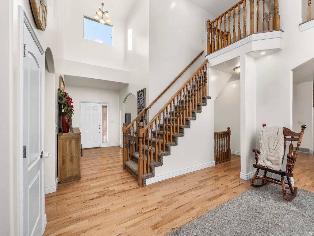 9242 N EMERALD LAKE CV Cedar Hills, UT 84062