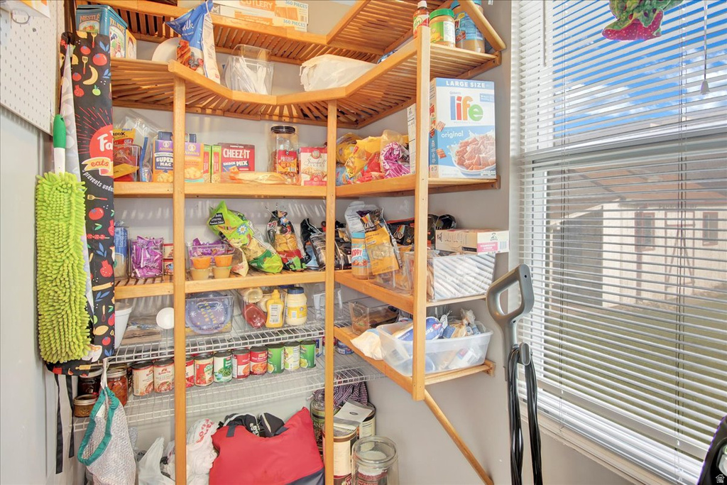 5342 S 2200 W Roy, UT 84067