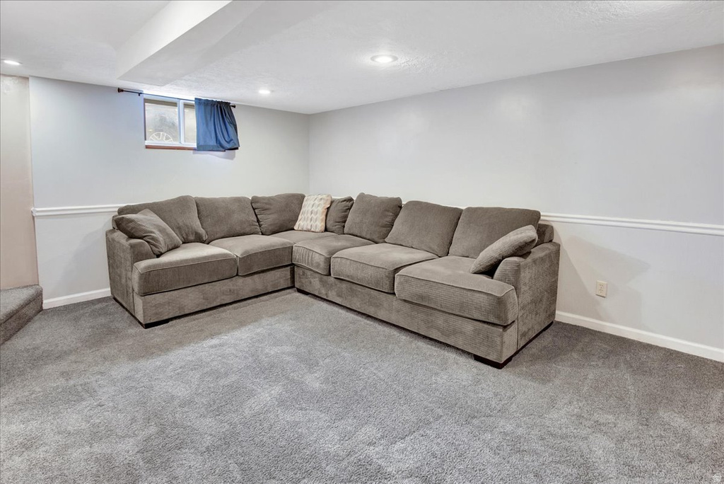 5342 S 2200 W Roy, UT 84067