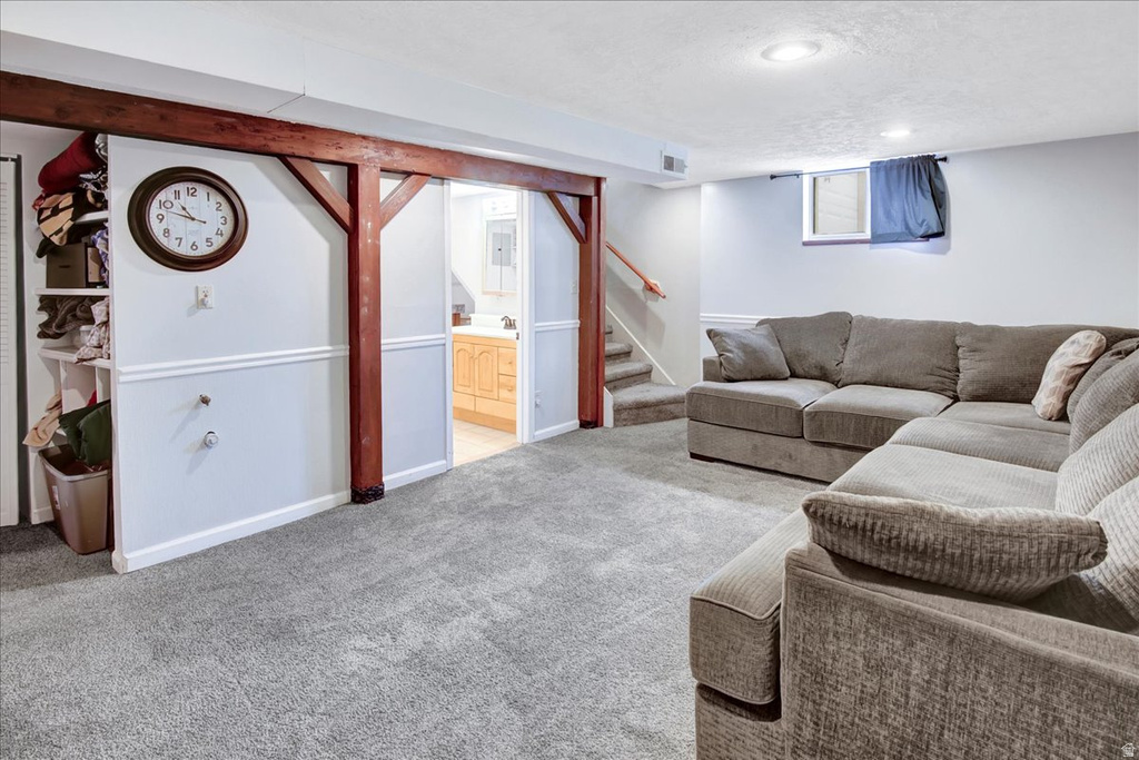 5342 S 2200 W Roy, UT 84067