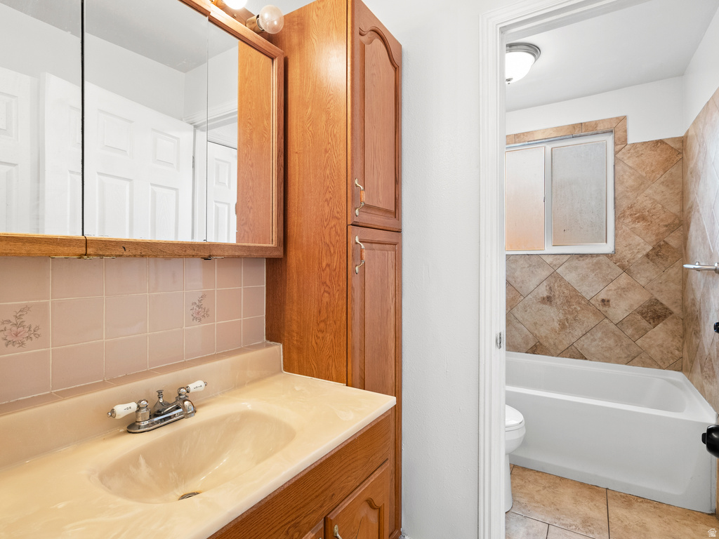 5352 W WESTSLOPE DR Kearns, UT 84118