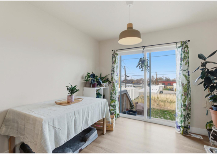 562 W 900 S Tooele, UT 84074