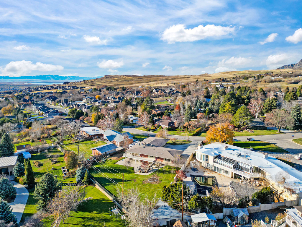 397 W 4125 N Pleasant View, UT 84414