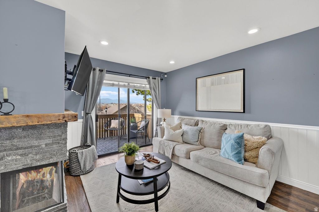 9144 S JEFFERSON PL Sandy, UT 84070