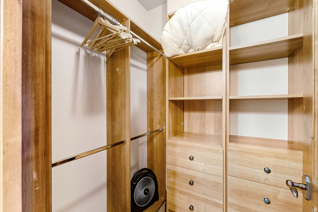 8777 MARSAC AVE ##206 Deer Valley, UT 84060