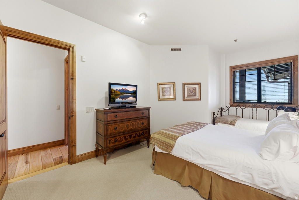 8777 MARSAC AVE ##206 Deer Valley, UT 84060