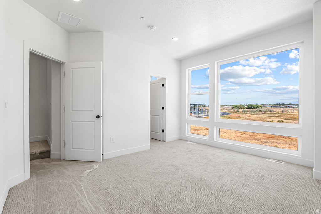 1843 W BURKE LN #103 Farmington, UT 84025