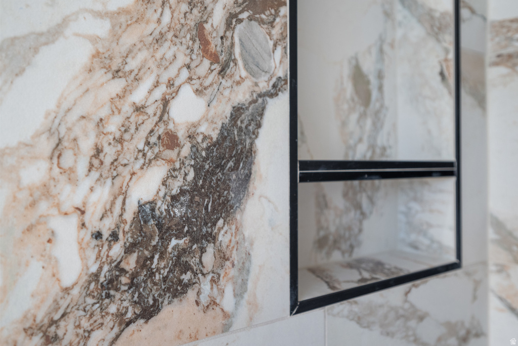 2271 E ALTA CANYON DR Sandy, UT 84093