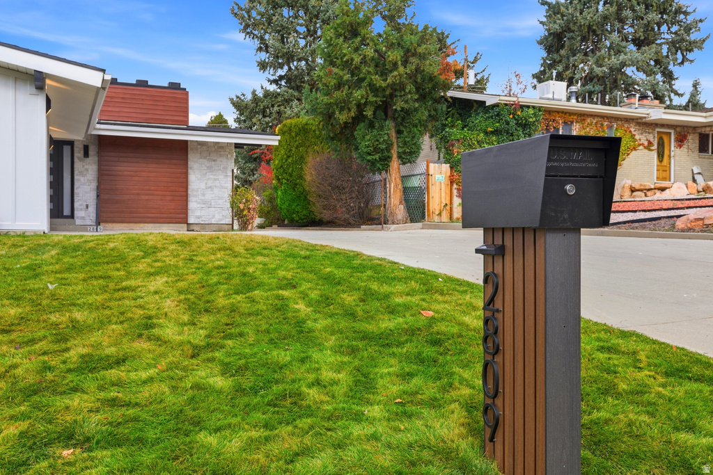 2809 E 4510 S Holladay, UT 84117