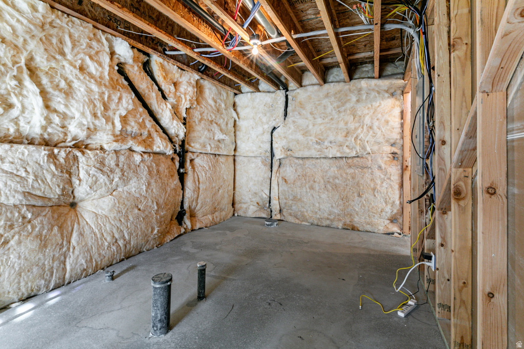 68 E ZINFANDEL LN Vineyard, UT 84059