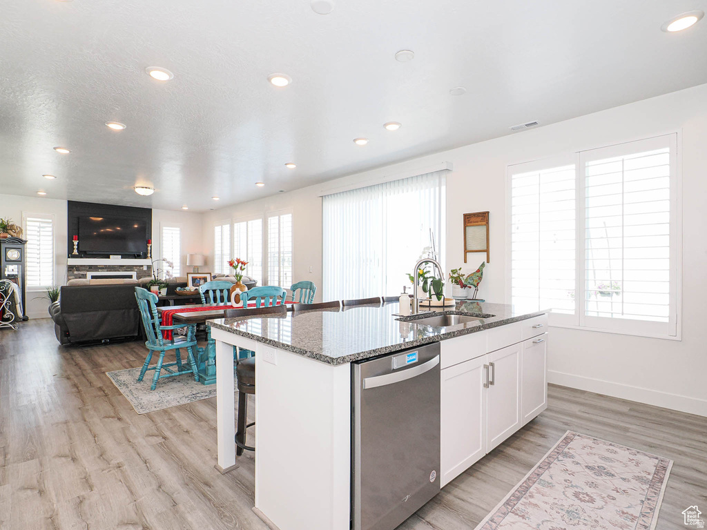 3022 S SHORELINE DR Syracuse, UT 84075