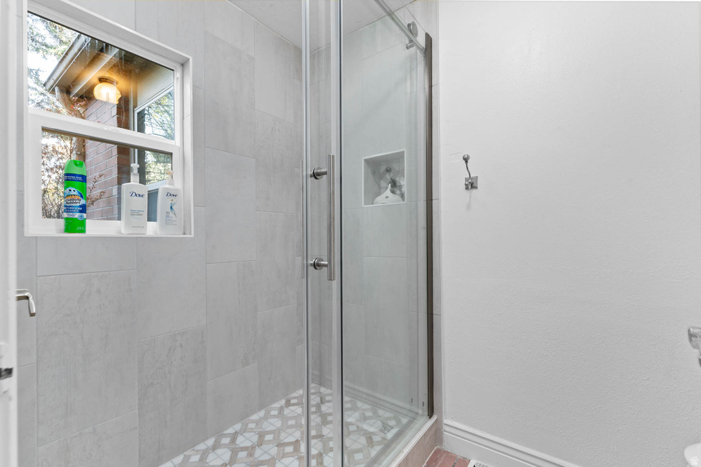 3305 N SHADOWBROOK CIR Provo, UT 84604