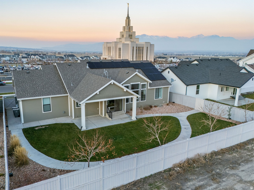 733 W LIGHTHOUSE DR Saratoga Springs, UT 84045