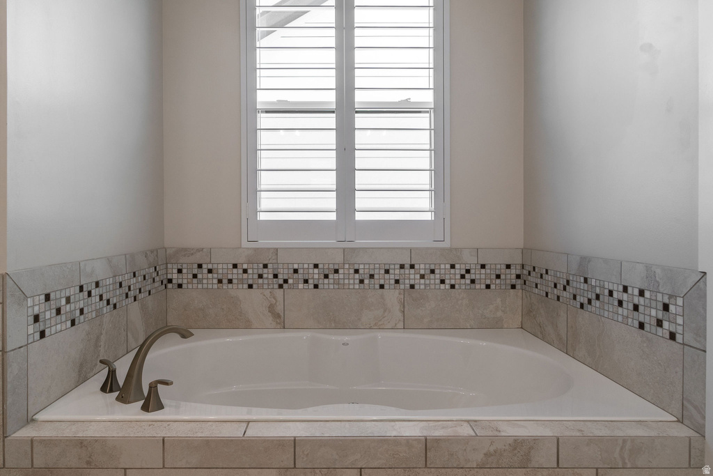 733 W LIGHTHOUSE DR Saratoga Springs, UT 84045