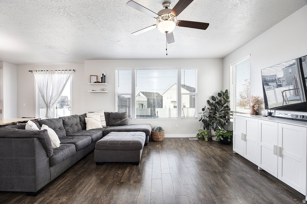 1557 N WOODSIDE DR Spanish Fork, UT 84660