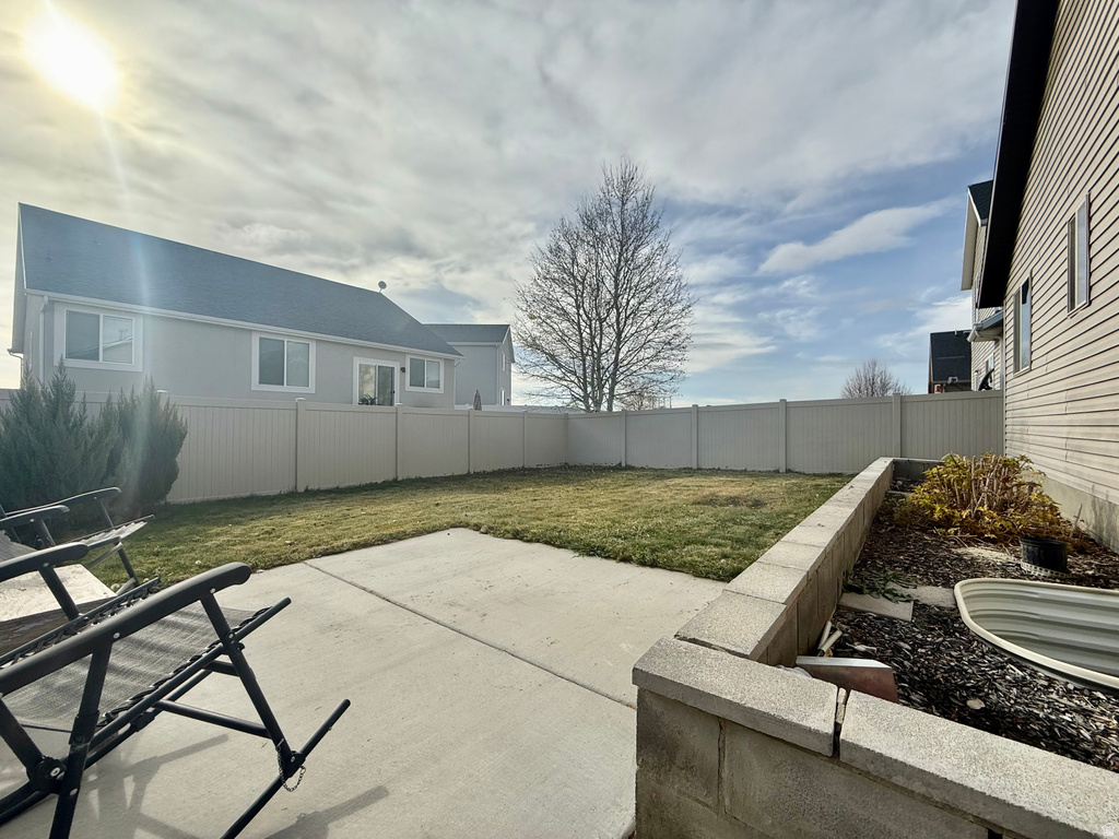1526 E SHADOW DR Eagle Mountain, UT 84005