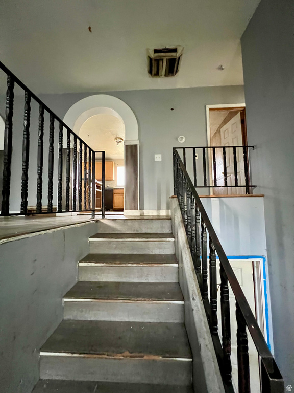 3950 S 3485 W West Valley City, UT 84119