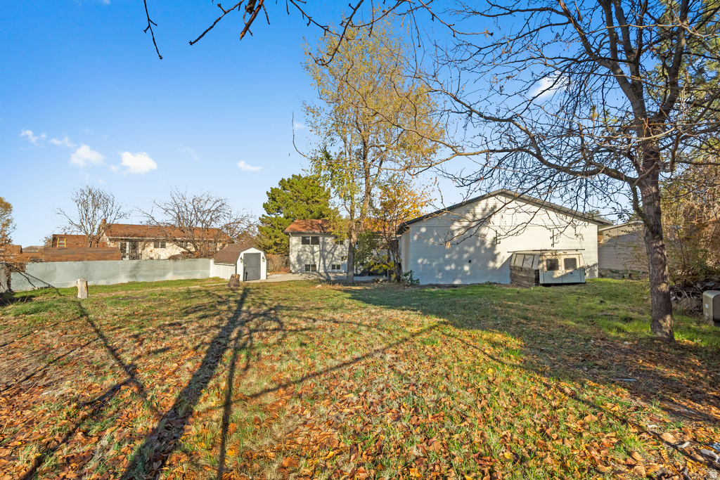 7057 W CIMMARRON DR West Valley City, UT 84128