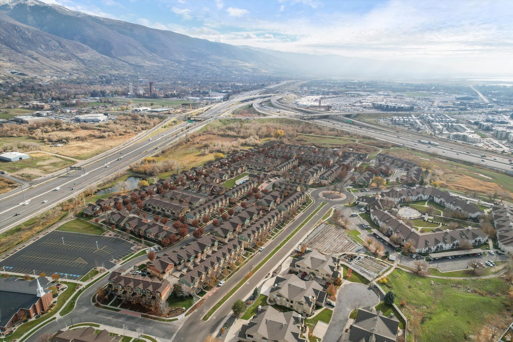 907 N FARMINGTON CROSSING Farmington, UT 84025