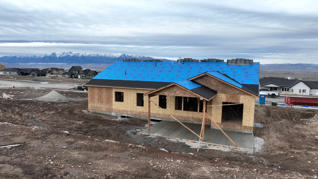 124 N 1140 E Hyde Park, UT 84318