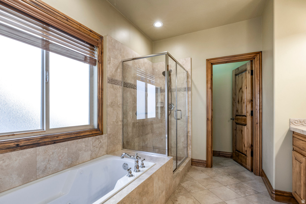 5588 S FARM HILL DR Salt Lake City, UT 84117