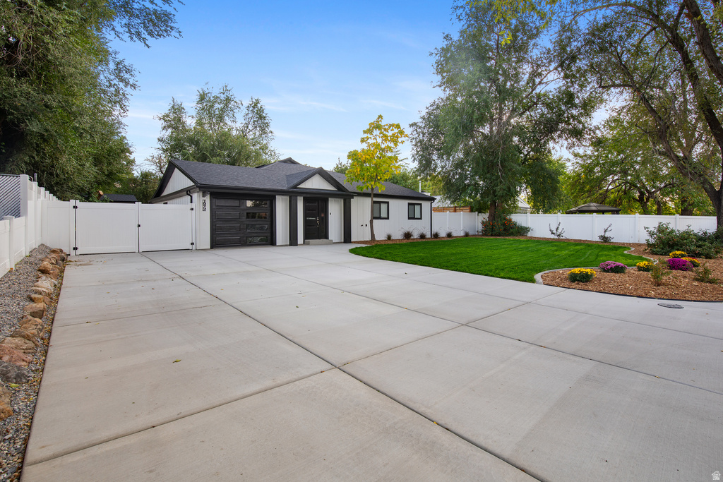 1972 E LA CRESTA DR Cottonwood Heights, UT 84121