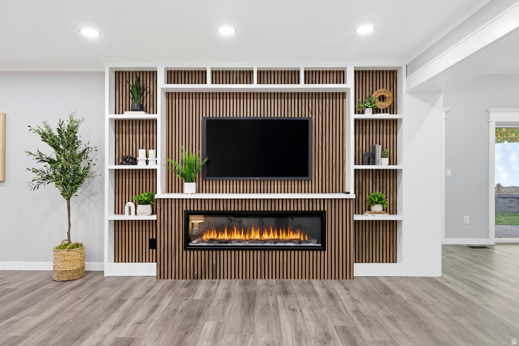 1972 E LA CRESTA DR Cottonwood Heights, UT 84121