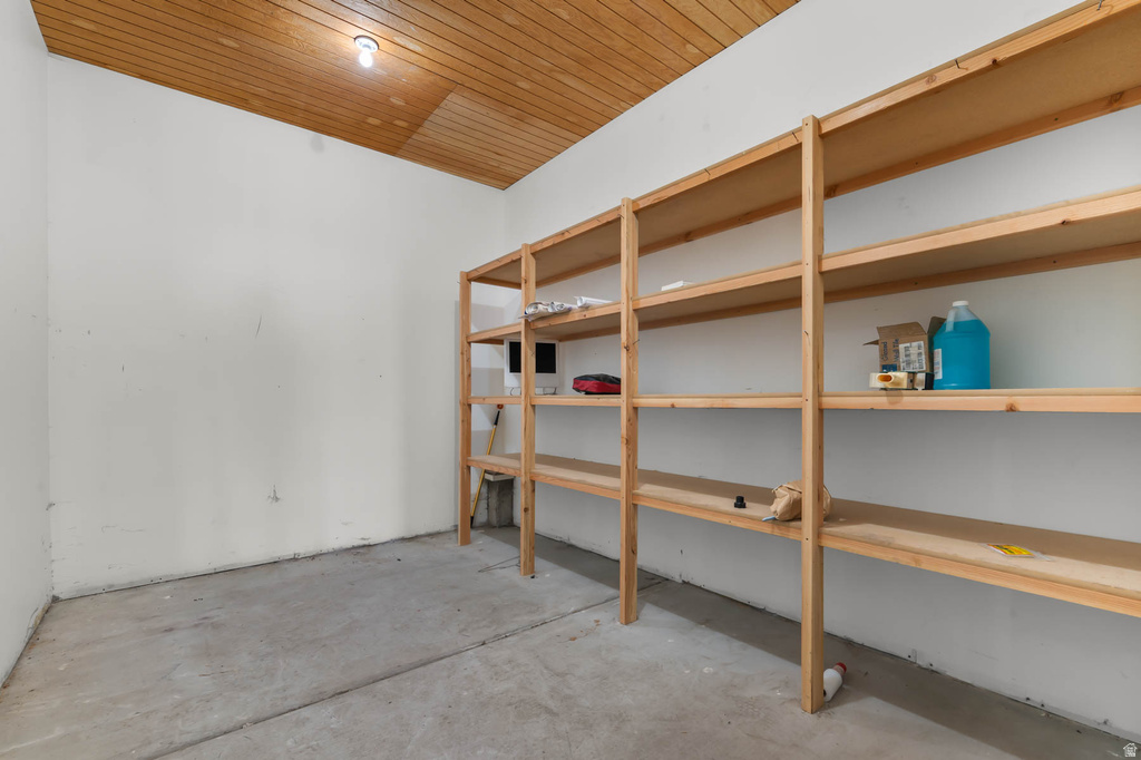 623 N CENTER ST Midway, UT 84049