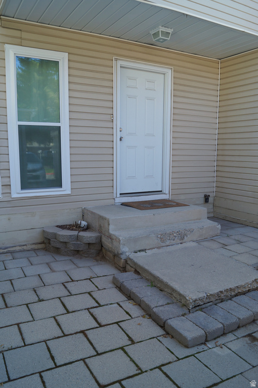 5197 S GRAVENSTEIN PARK #240 Murray, UT 84107