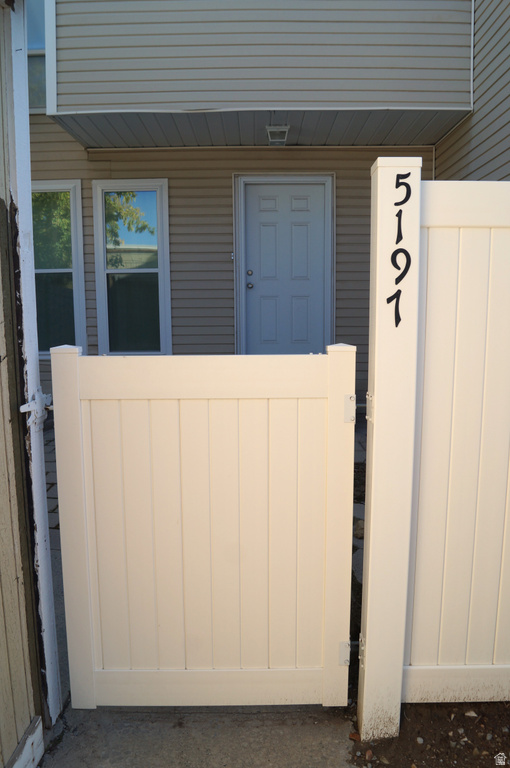 5197 S GRAVENSTEIN PARK #240 Murray, UT 84107