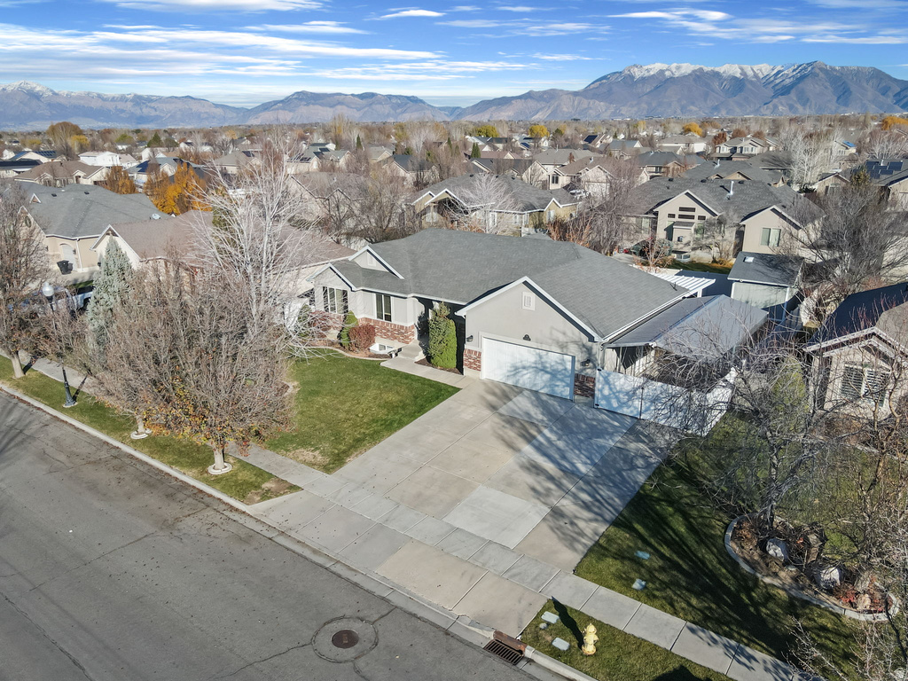1958 N 2750 W Clinton, UT 84015