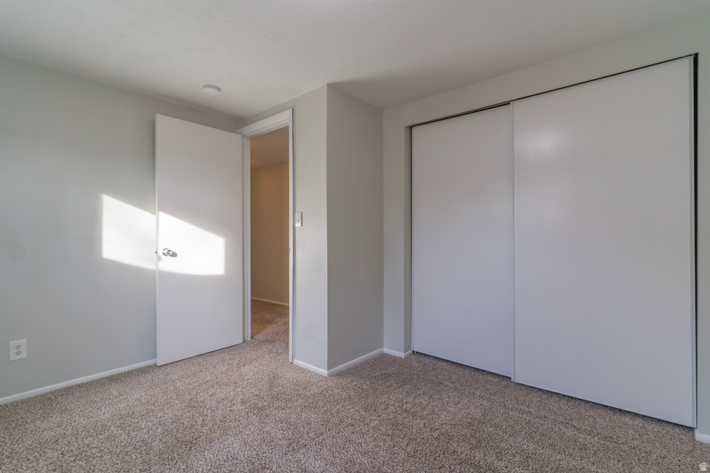 1451 W BLUEMONT DR Taylorsville, UT 84123