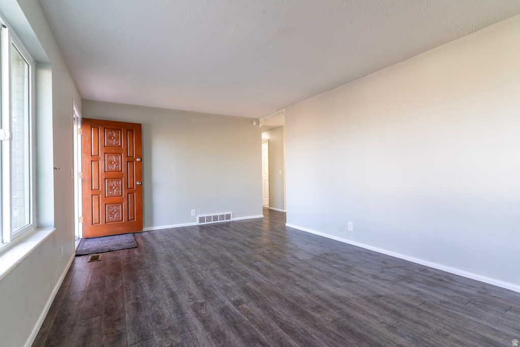 1451 W BLUEMONT DR Taylorsville, UT 84123