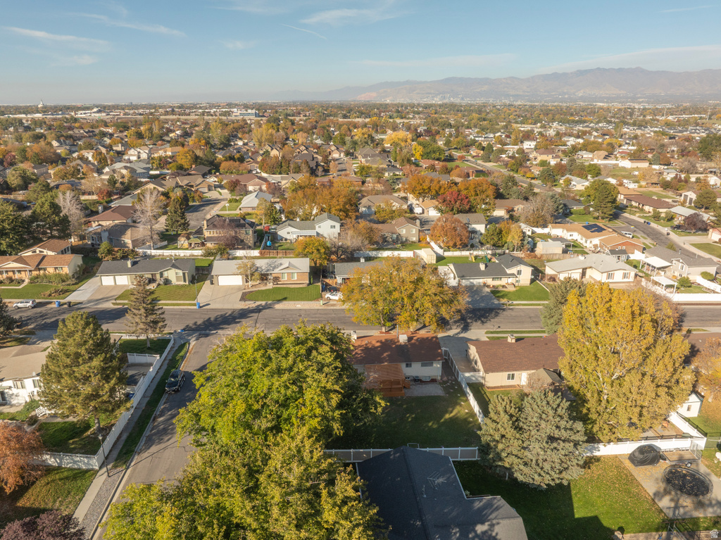 1451 W BLUEMONT DR Taylorsville, UT 84123