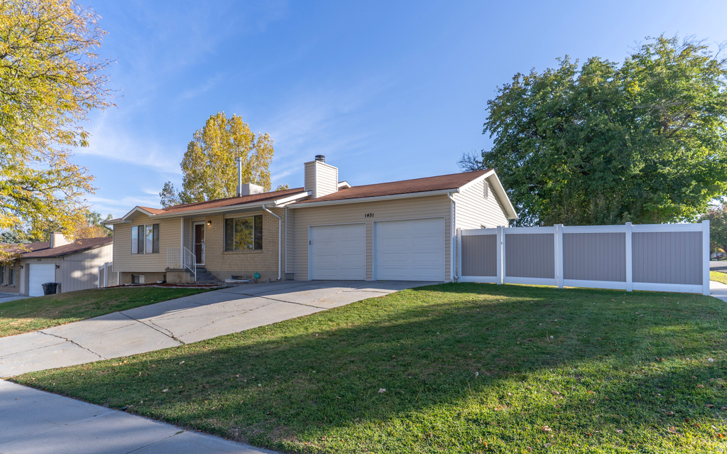 1451 W BLUEMONT DR Taylorsville, UT 84123