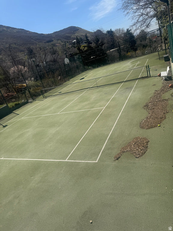 2790 E LANCASTER DR Salt Lake City, UT 84108