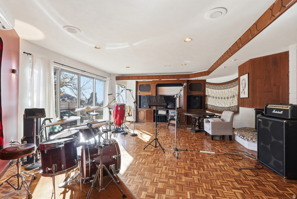 2790 E LANCASTER DR Salt Lake City, UT 84108