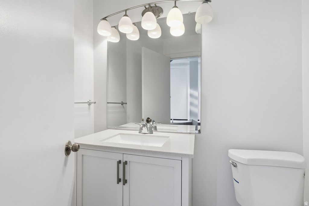 2790 E LANCASTER DR Salt Lake City, UT 84108