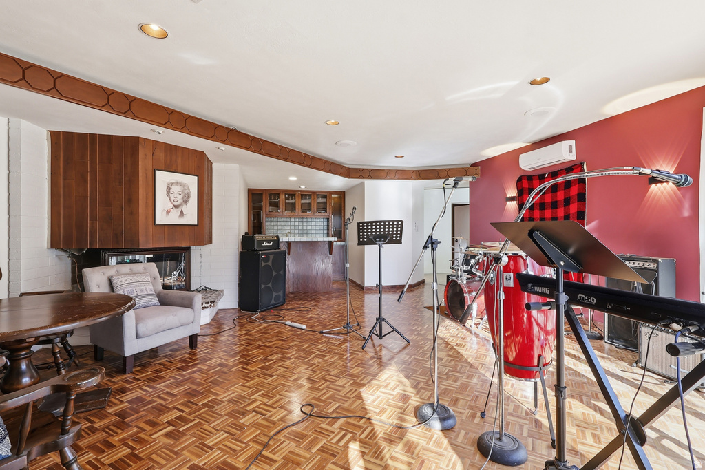 2790 E LANCASTER DR Salt Lake City, UT 84108