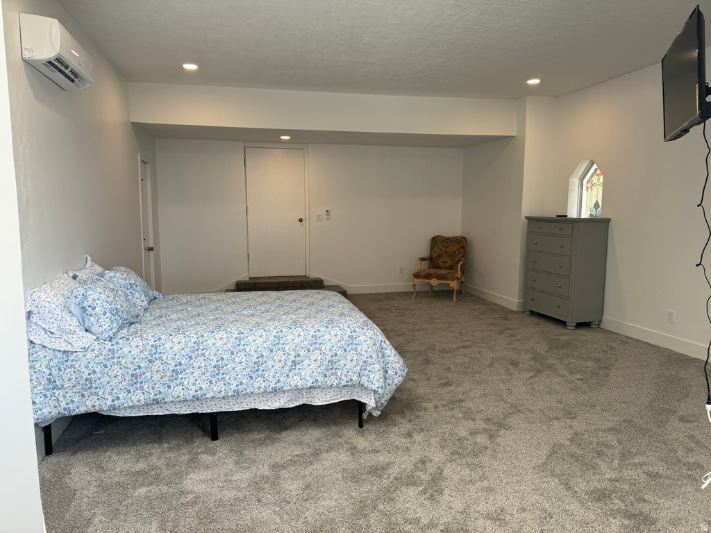 2790 E LANCASTER DR Salt Lake City, UT 84108