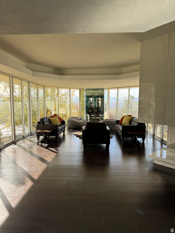 2790 E LANCASTER DR Salt Lake City, UT 84108