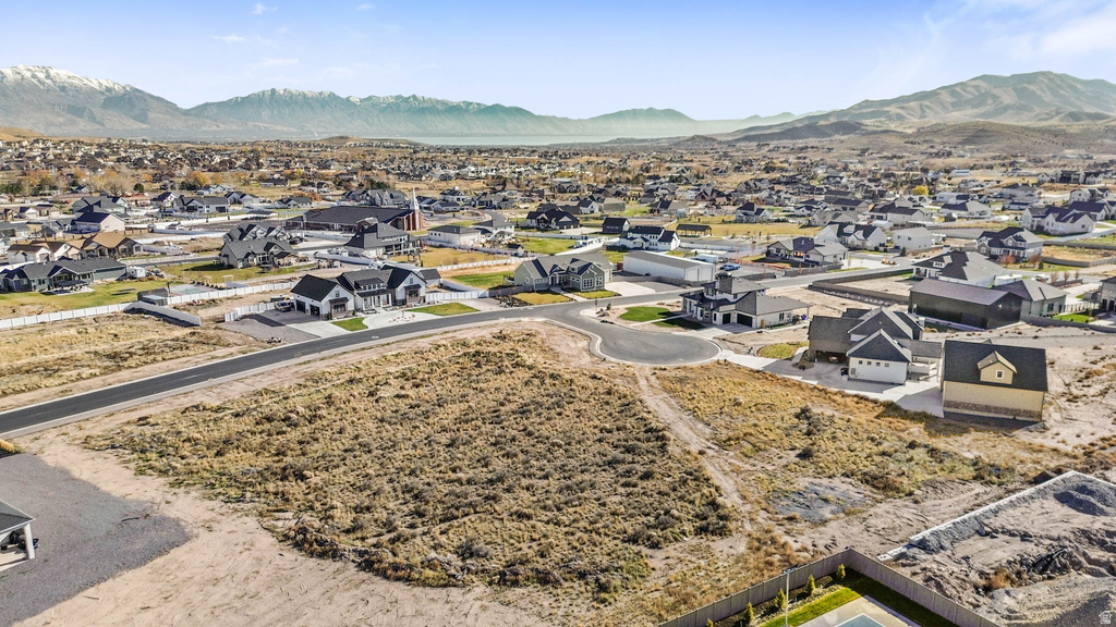 9709 N HIBISCUS LN Eagle Mountain, UT 84005